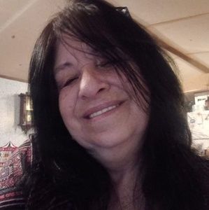 Meet your Posher, Melanie